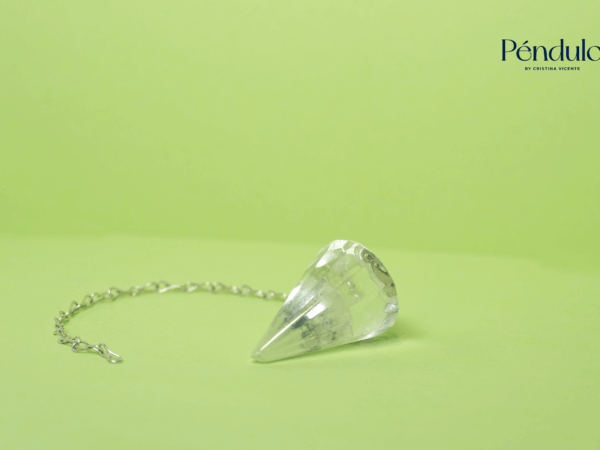 Péndulo auxiliar de Cuarzo Blanco Facetado